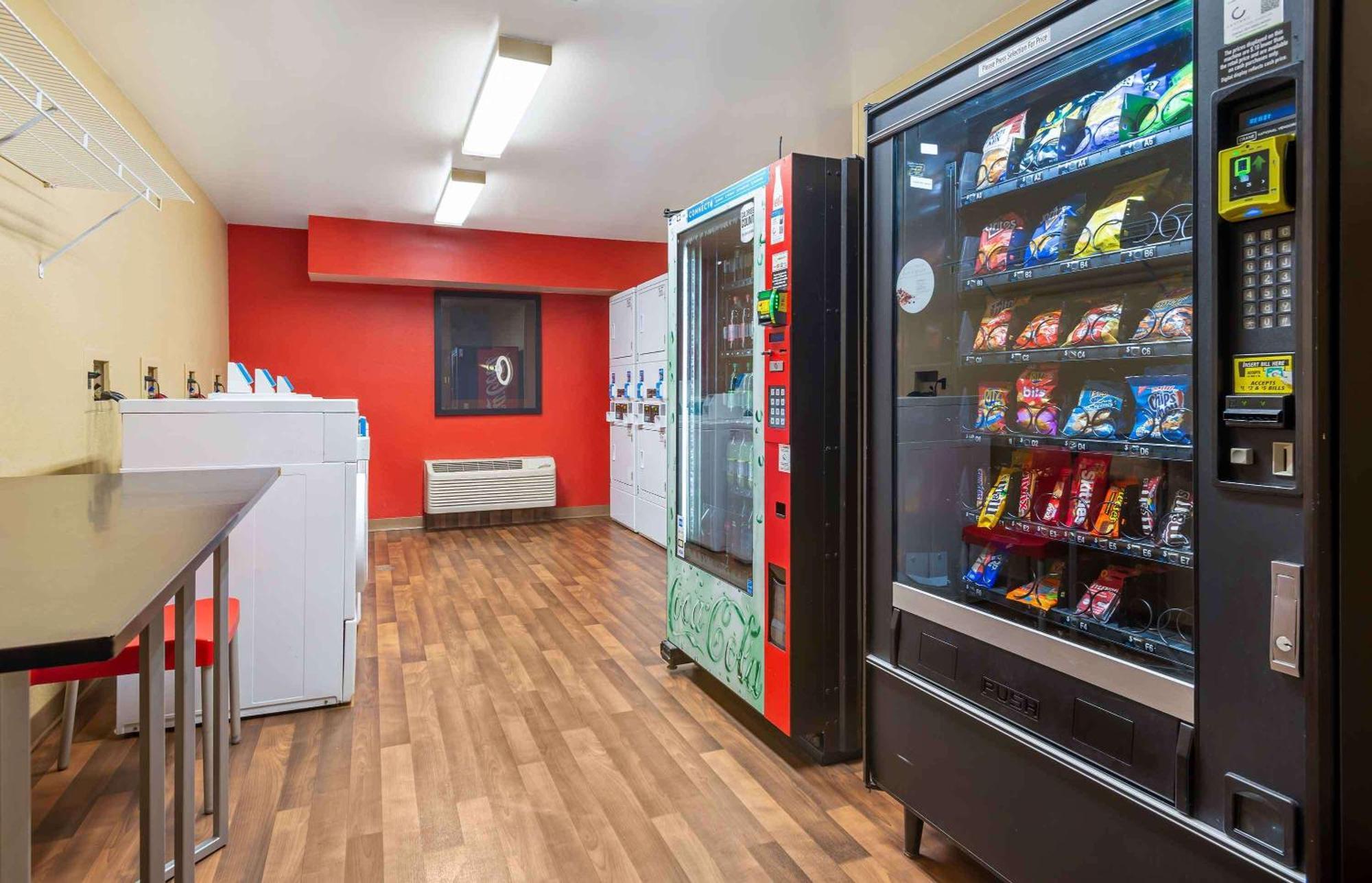 Extended Stay America Suites - Princeton - West Windsor Екстер'єр фото