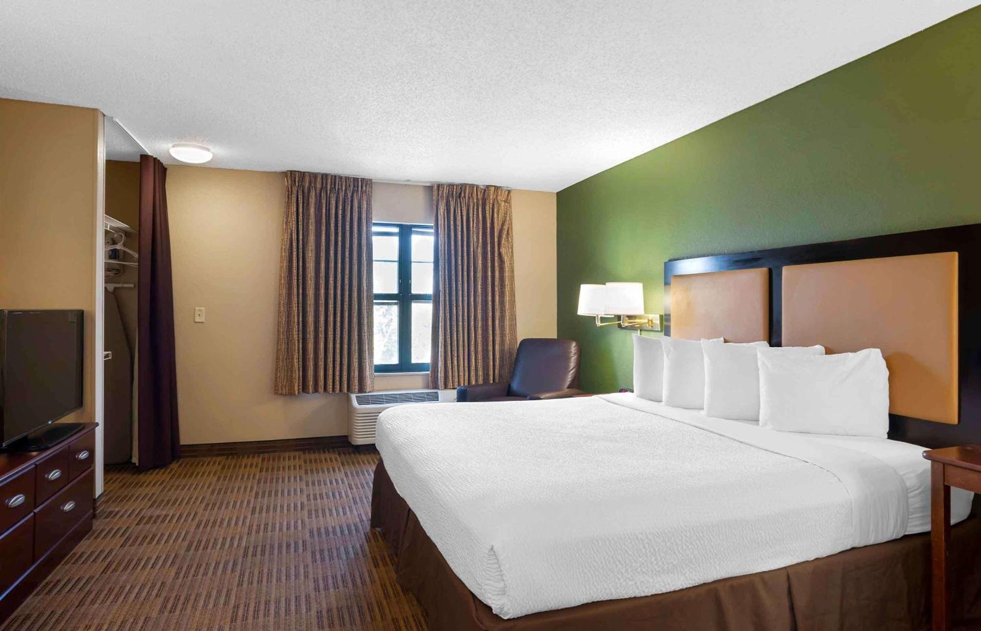 Extended Stay America Suites - Princeton - West Windsor Екстер'єр фото